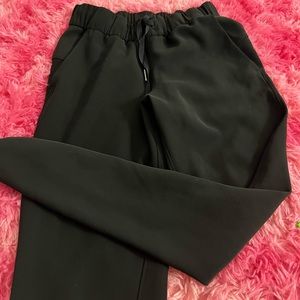 lululemon joggers